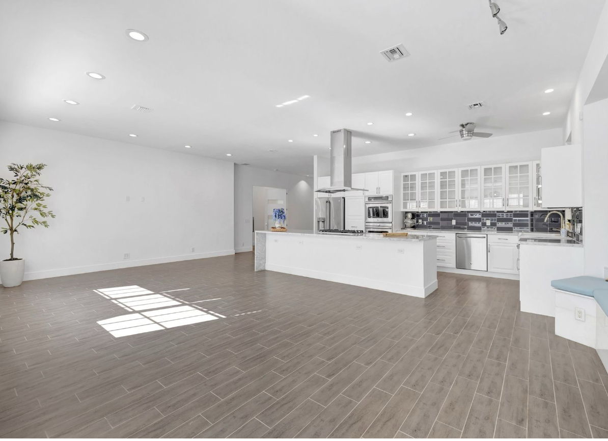 Calabasas kitchen before remodel