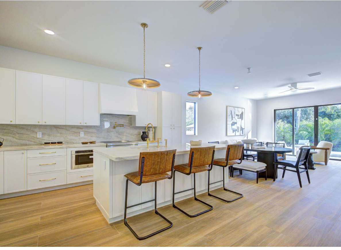 Kitchen sinks and faucets in Calabasas